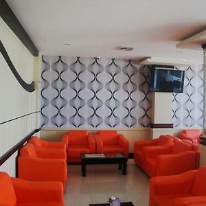D'Blitz Hotel